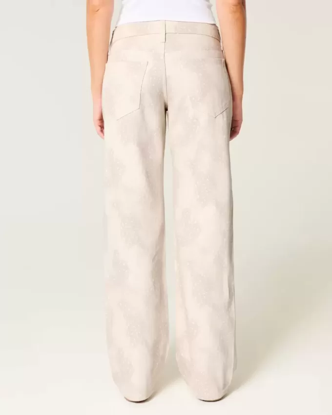 Tief sitzende Baggy-Jeans mit Reh-Print