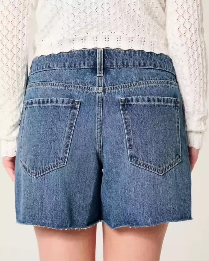 Tief sitzende Baggy-Jeansshorts in dunkler Waschung, 5 Zoll