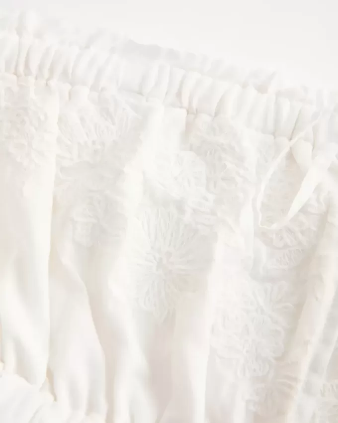 Trägerloses Babydoll-Kleid mit Stickerei