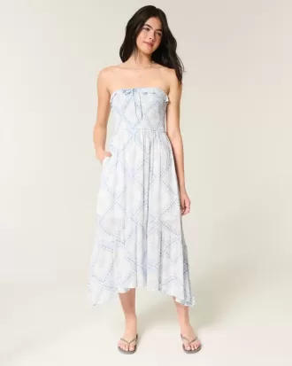 Trägerloses, gesmoktes Maxikleid
