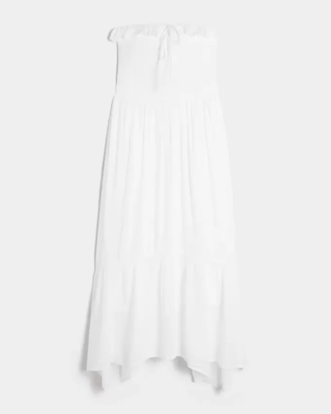Trägerloses, gesmoktes Maxikleid