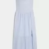 Trägerloses Maxikleid mit Stickerei