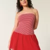 Trägerloses Minikleid aus Strickgewebe mit tiefer Taille
