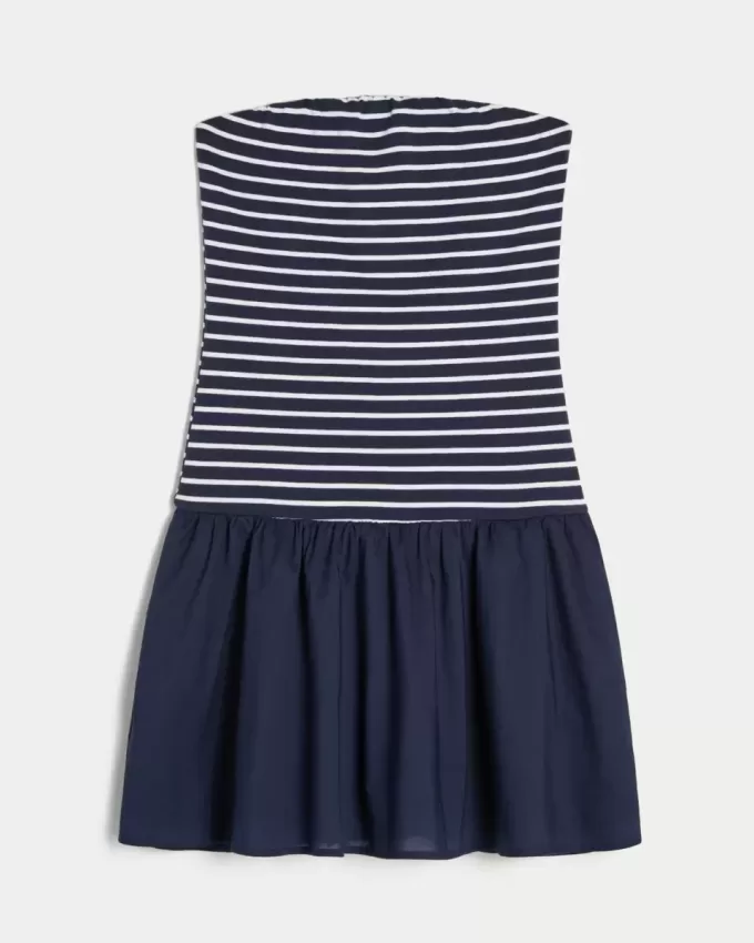Trägerloses Minikleid aus Strickgewebe mit tiefer Taille