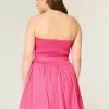 Trägerloses Minikleid mit Schleife