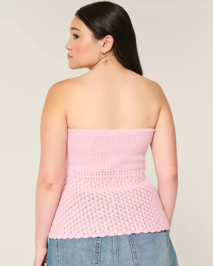 Trägerloses Pullover-Tube-Top im Häkel-Stil