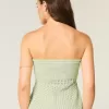 Trägerloses Pullover-Tube-Top im Häkel-Stil