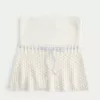 Trägerloses Pullover-Tube-Top im Häkel-Stil
