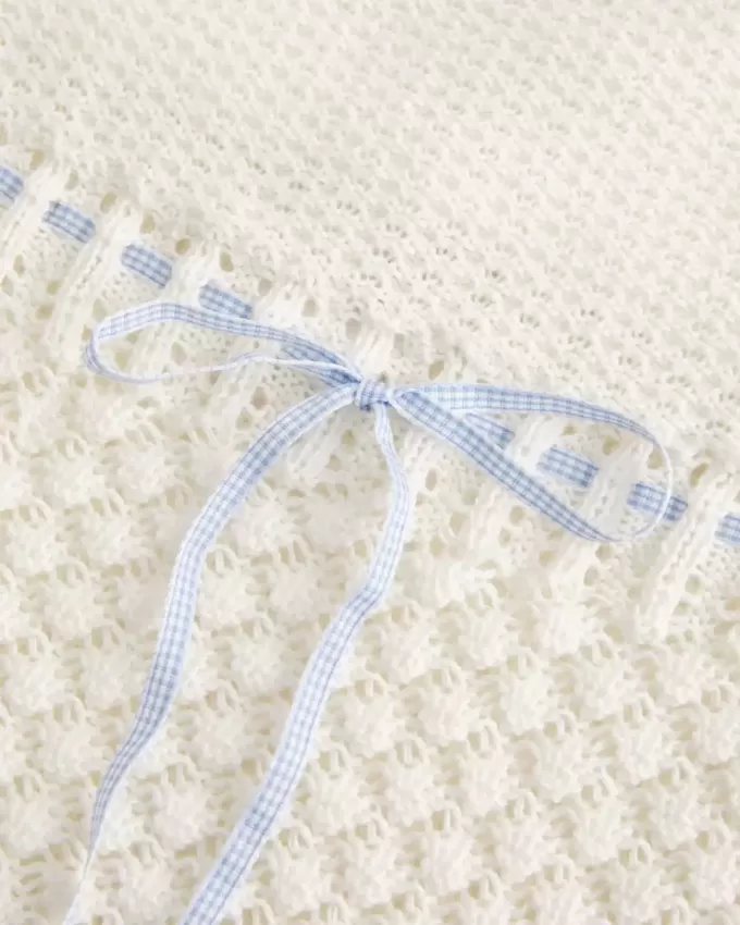 Trägerloses Pullover-Tube-Top im Häkel-Stil