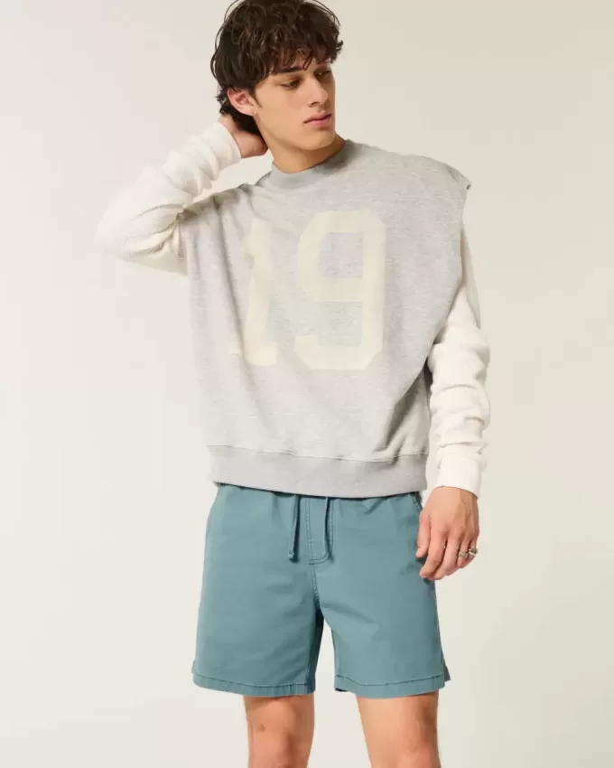 Twill-Shorts zum Überziehen bis zur Mitte des Oberschenkels Twill-Shorts zum Überziehen bis zur Mitte des Oberschenkels
