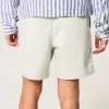 Twill-Shorts zum Überziehen bis zur Mitte des Oberschenkels Twill-Shorts zum Überziehen bis zur Mitte des Oberschenkels