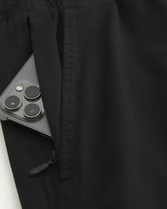Twill-Shorts zum Überziehen bis zur Mitte des Oberschenkels Twill-Shorts zum Überziehen bis zur Mitte des Oberschenkels