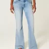 Ultra Low-Rise Distressed Light Wash Flare Jeans mit Pailletten