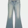 Ultra Low-Rise Flare Jeans mit mittlerer Waschung Ultra Low-Rise Flare Jeans mit mittlerer Waschung