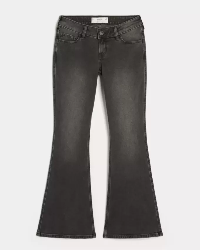 Ultra Low-Rise verwaschene schwarze Schlagjeans