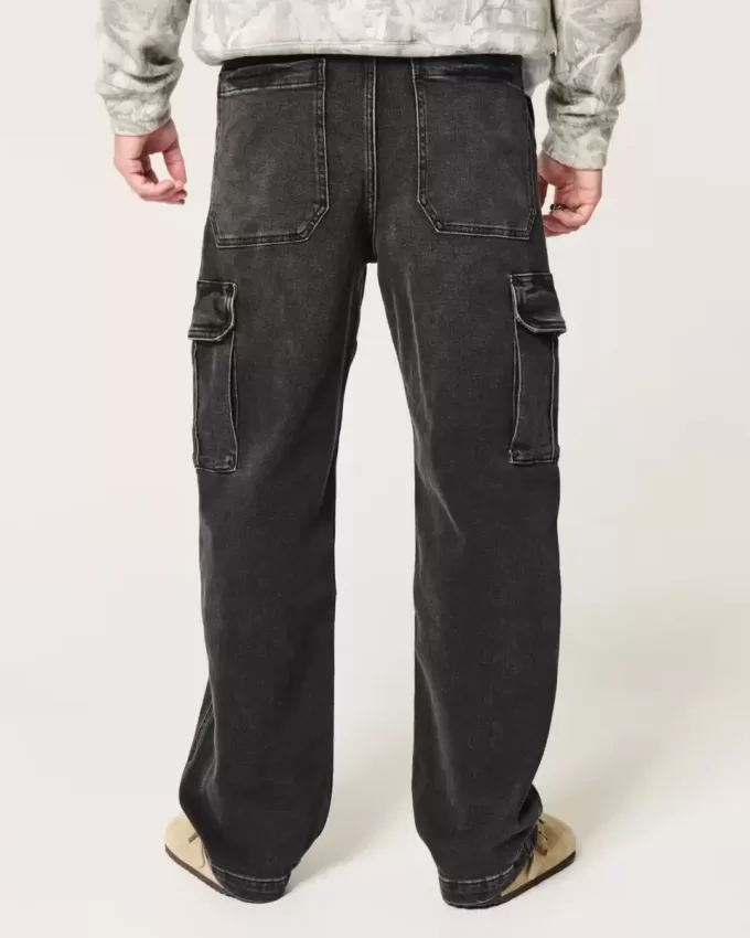 Verwaschene schwarze Baggy-Cargojeans