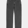 Verwaschene schwarze, lockere Jeans