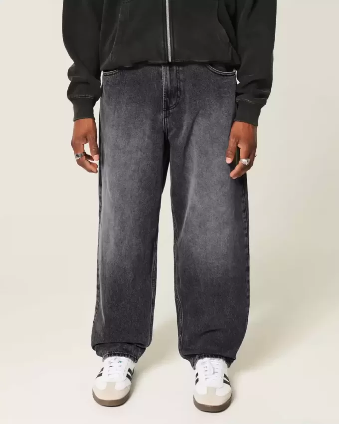 Verwaschene schwarze Skater-Baggy-Jeans mit Logo-Grafik