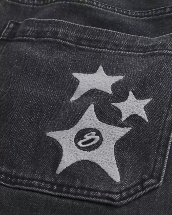 Verwaschene schwarze Super Baggy-Jeans mit Sterngrafik