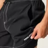 Volley-Badehose bis zur Mitte des Oberschenkels