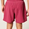 Volley-Badehose bis zur Mitte des Oberschenkels