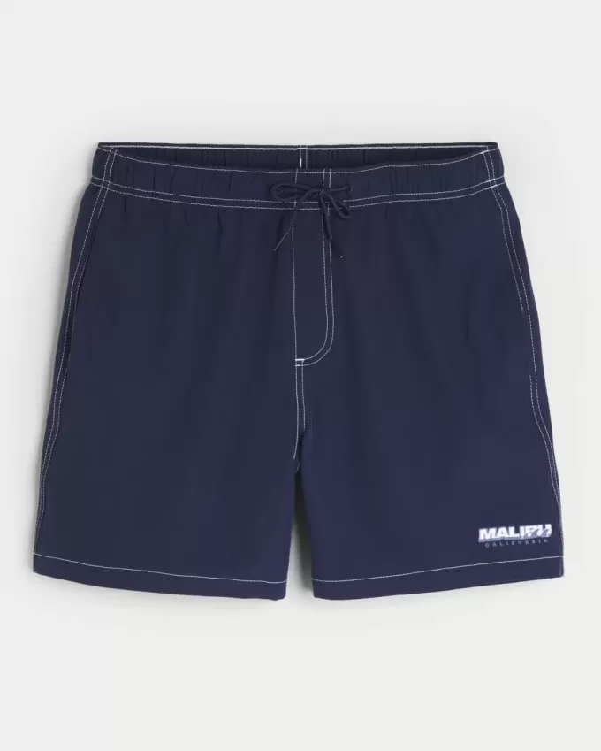 Volley-Badehose bis zur Mitte des Oberschenkels