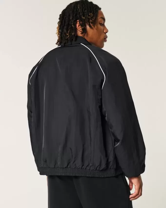 Windjacke mit Reißverschluss Windjacke mit Reißverschluss