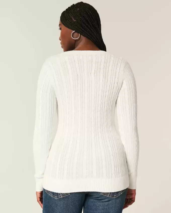 Zopfmuster-Pullover mit V-Ausschnitt und Symbol