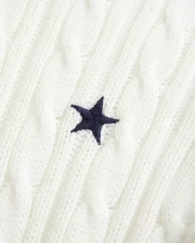Zopfmuster-Strickpullover mit Sternenmuster und Rundhalsausschnitt