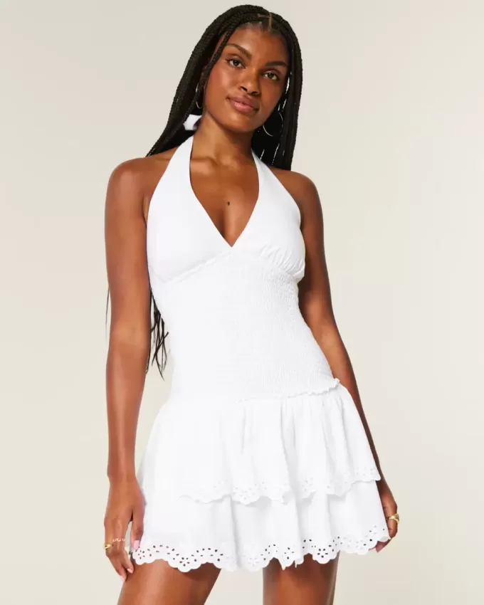 Zweilagiges, gesmoktes Neckholder-Skortkleid